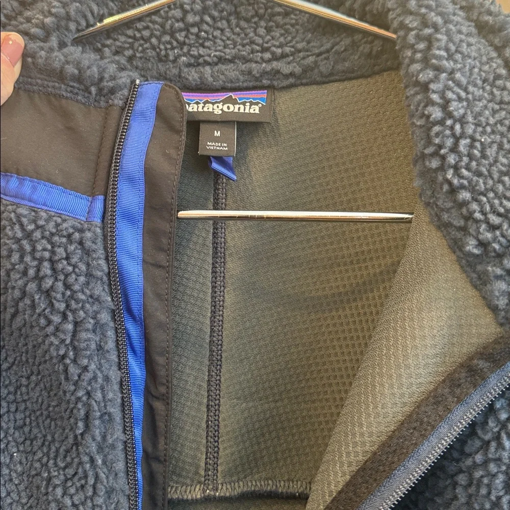 Patagonia Jacket - Picture 4 of 5